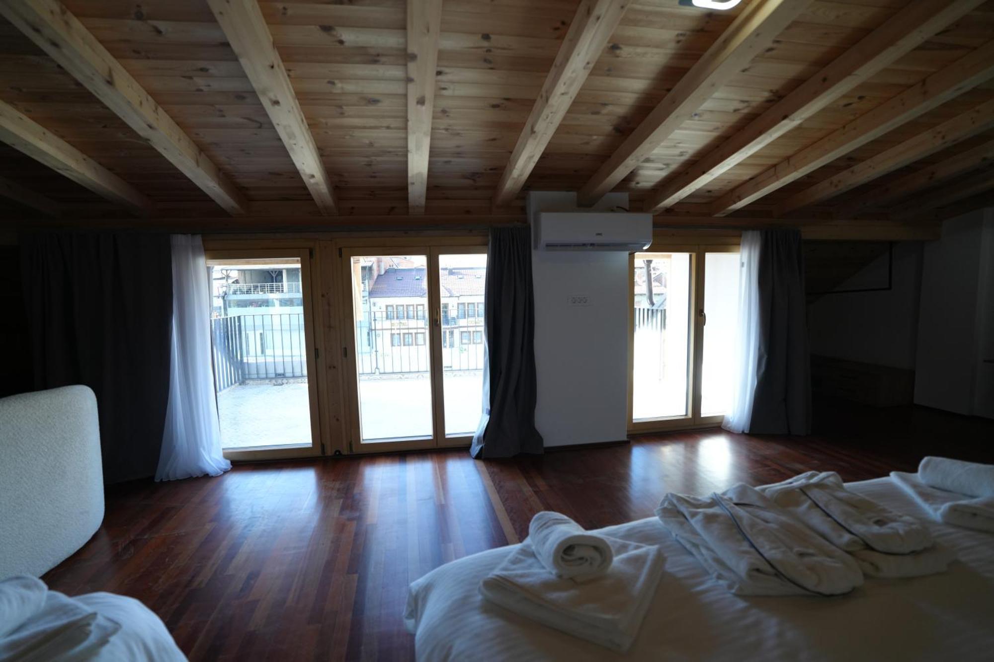 Biond Hotel Prizren Exterior photo